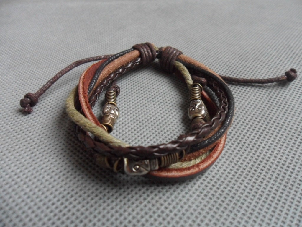 Bangle skull bracelet leather bracelet woven bracelet wome bracelet man bracelet made of leather ropes stainless steel skull SH-082