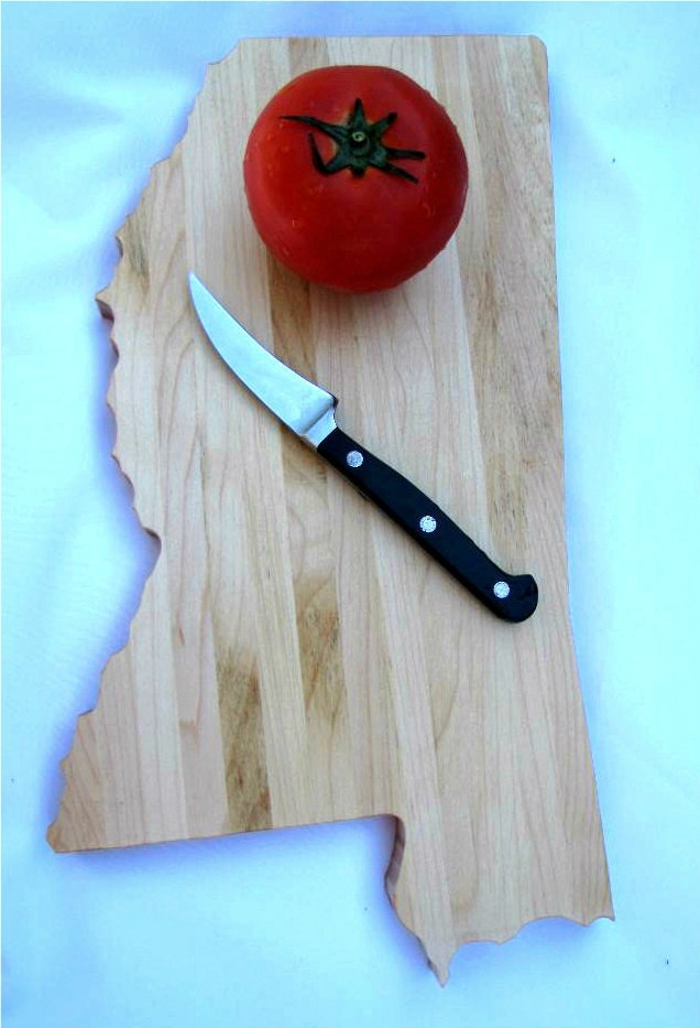 12'' Mississippi State Shaped Cutting Board
