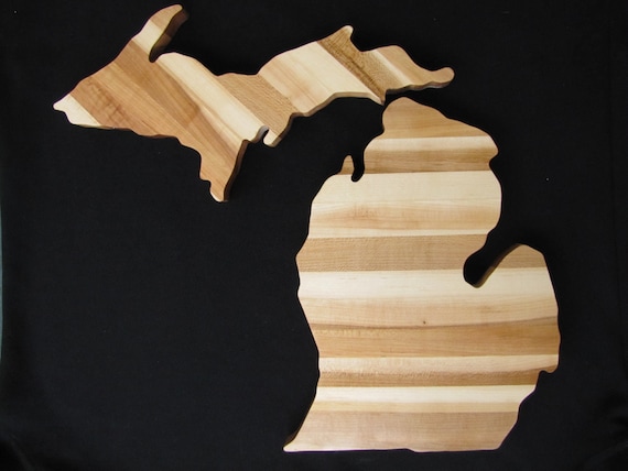 12'' Woodbob.com's Michigan State Shaped Cutting Board