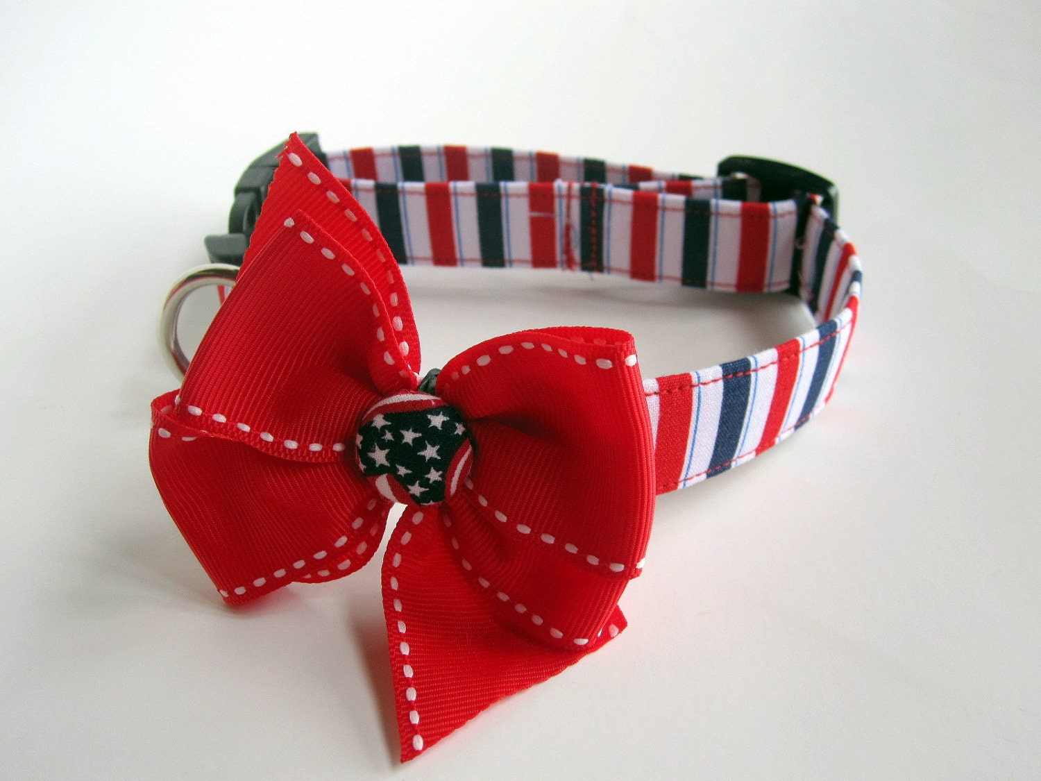 Patriotic Stripes dog collar size Medium