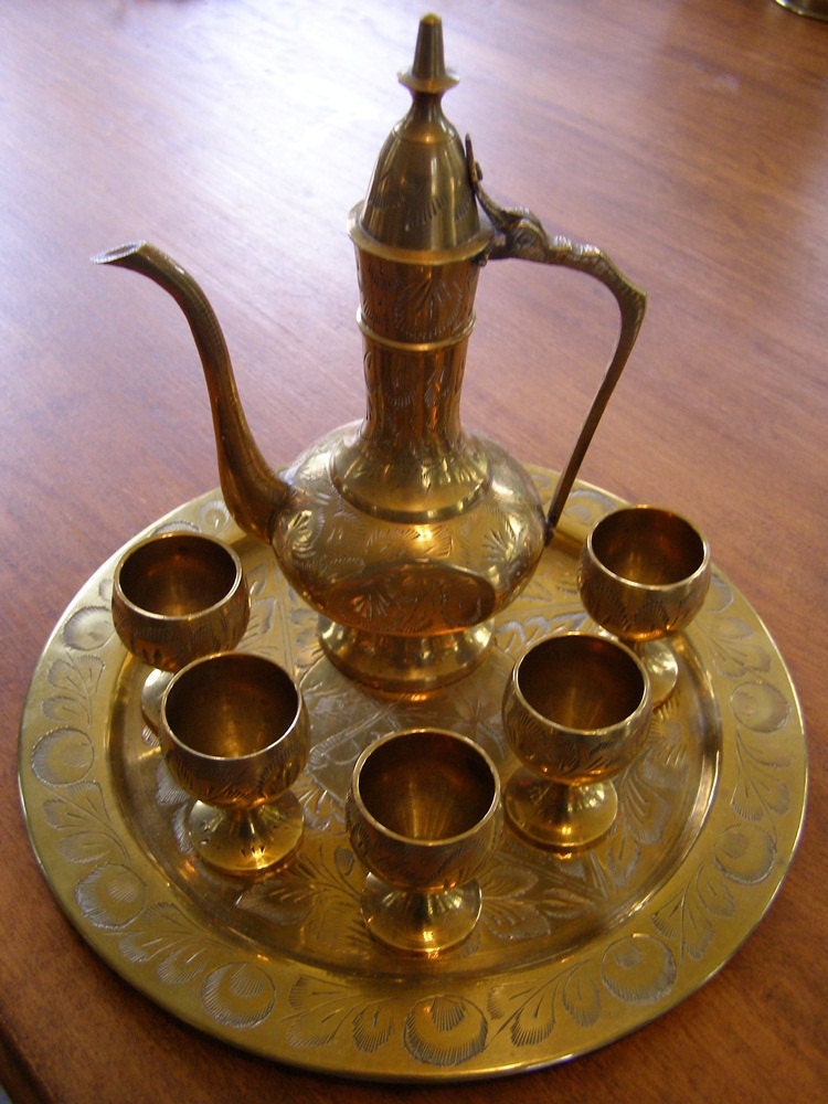 Vintage Saudi Arabia Brass Tea Set With 5 Goblets by oldtime4you