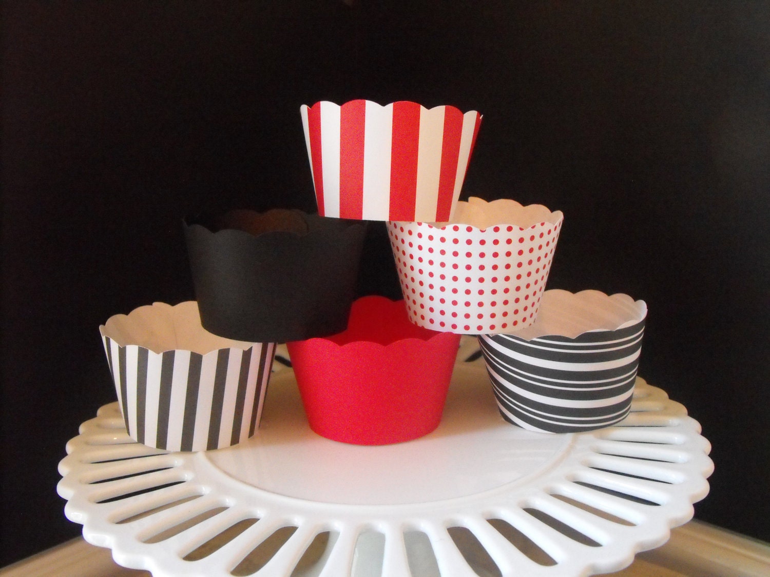 Go Georgia Bulldogs, Red and Black Cupcake Wrappers, What is your favorite team