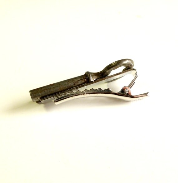 Skeleton Key Tie Clip, Steampunk Men's Tie Tack