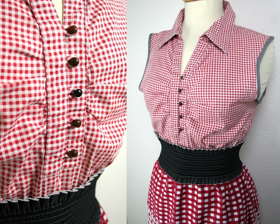 Checked cotton dress in red and white - vintage inspired women's dress - upcycled OOAK - size small/medium US 6/8