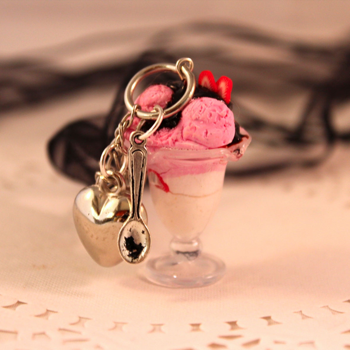 strawberry sundae necklace (reserved to hunnybunnydragon)