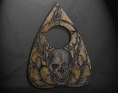 Lord Mocks Skull and Raven Planchette (Spirit Pointer)