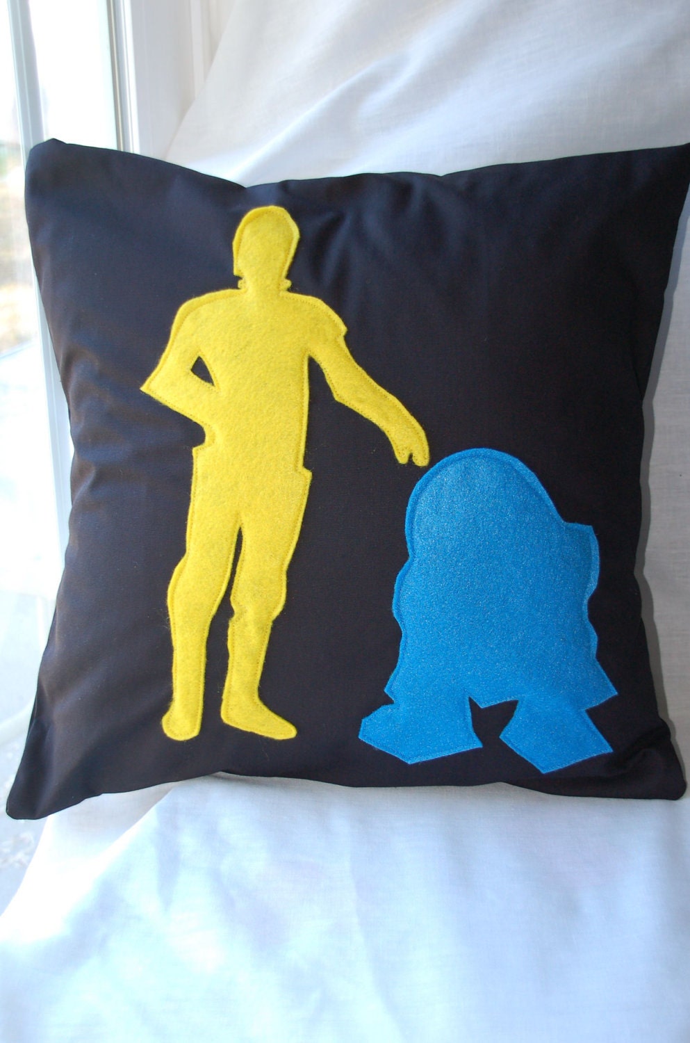 CP30 And R2D2 Felt Appliqued Pillow Cover