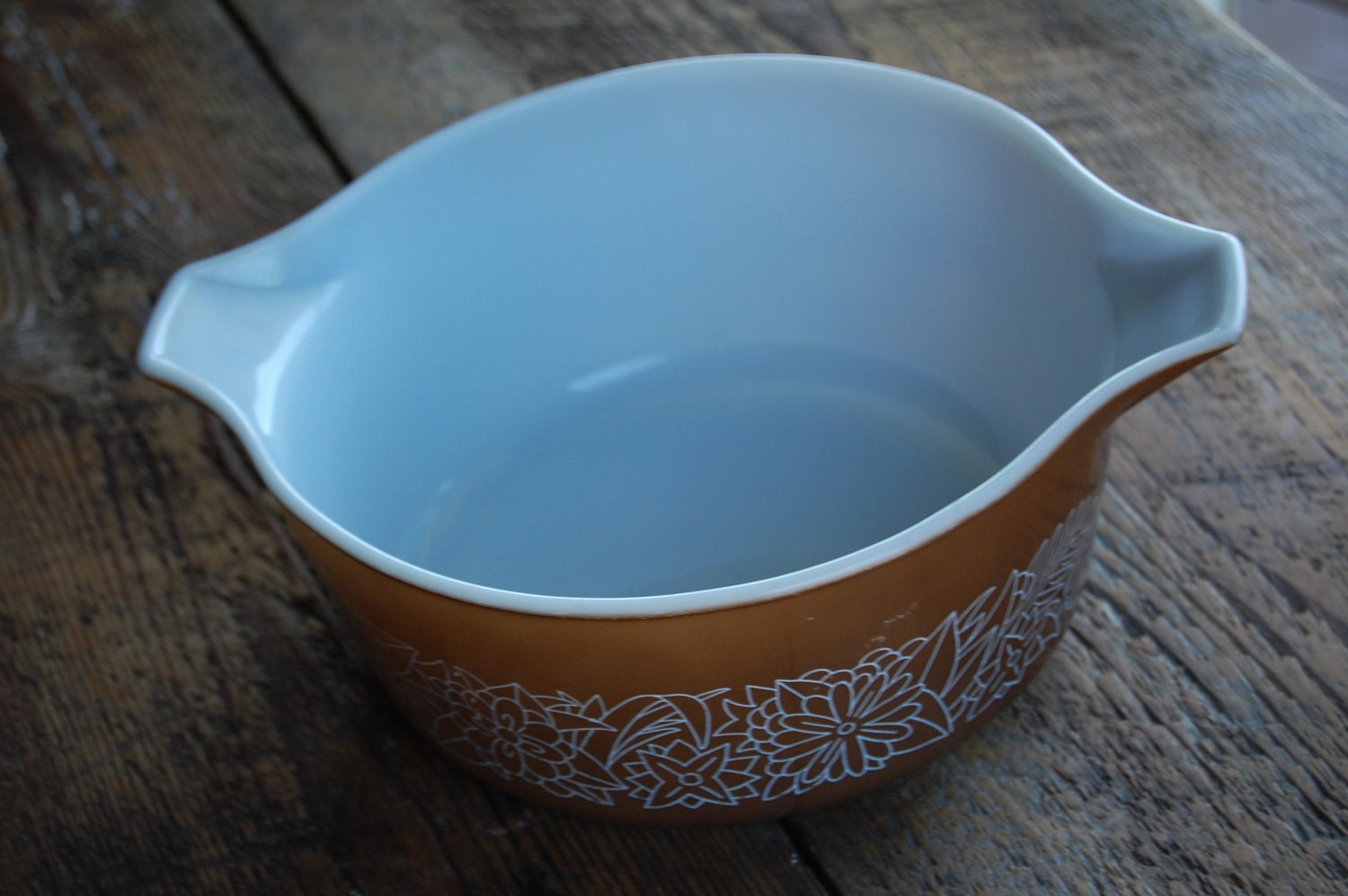 Vintage Pyrex Dark Brown Woodland 8 1/2" Bowl