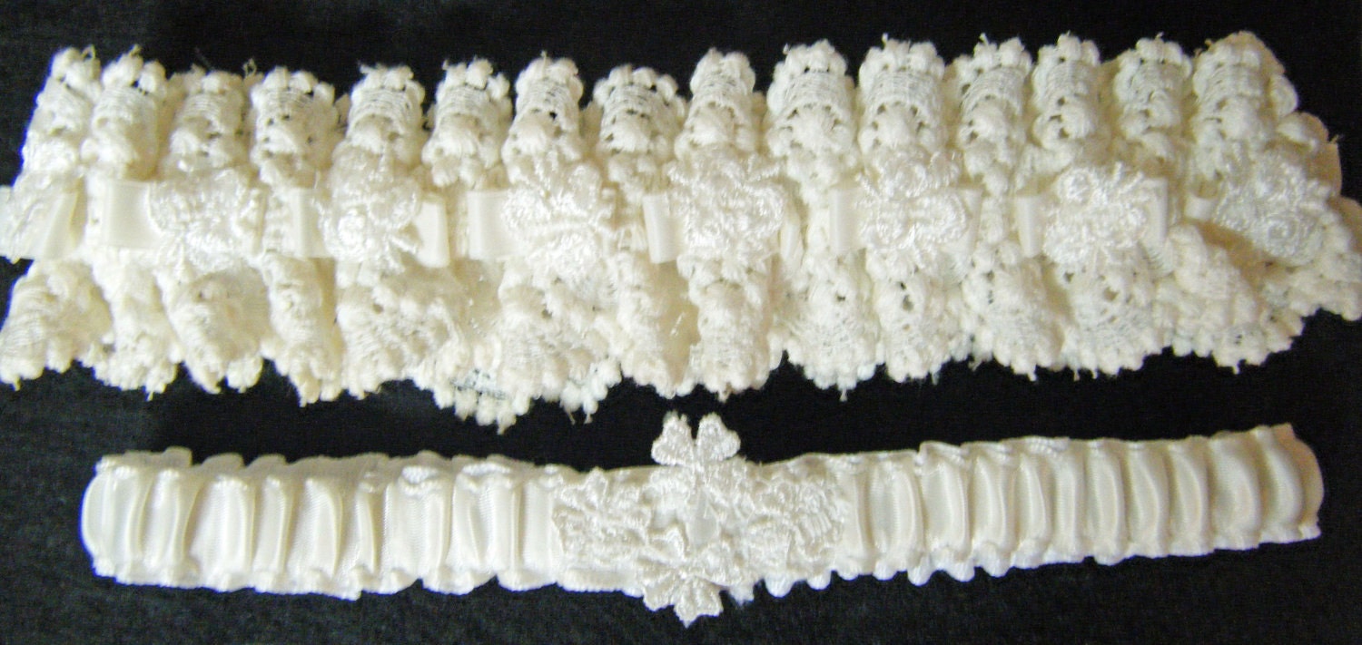 Vintage Cream White Venise Lace Wedding Bridal Garter Set OOAK Victorian