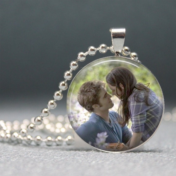 Twilight, Bella and Edward, Altered Art Glass Dome Photo Pendant Necklace - no. 998-2