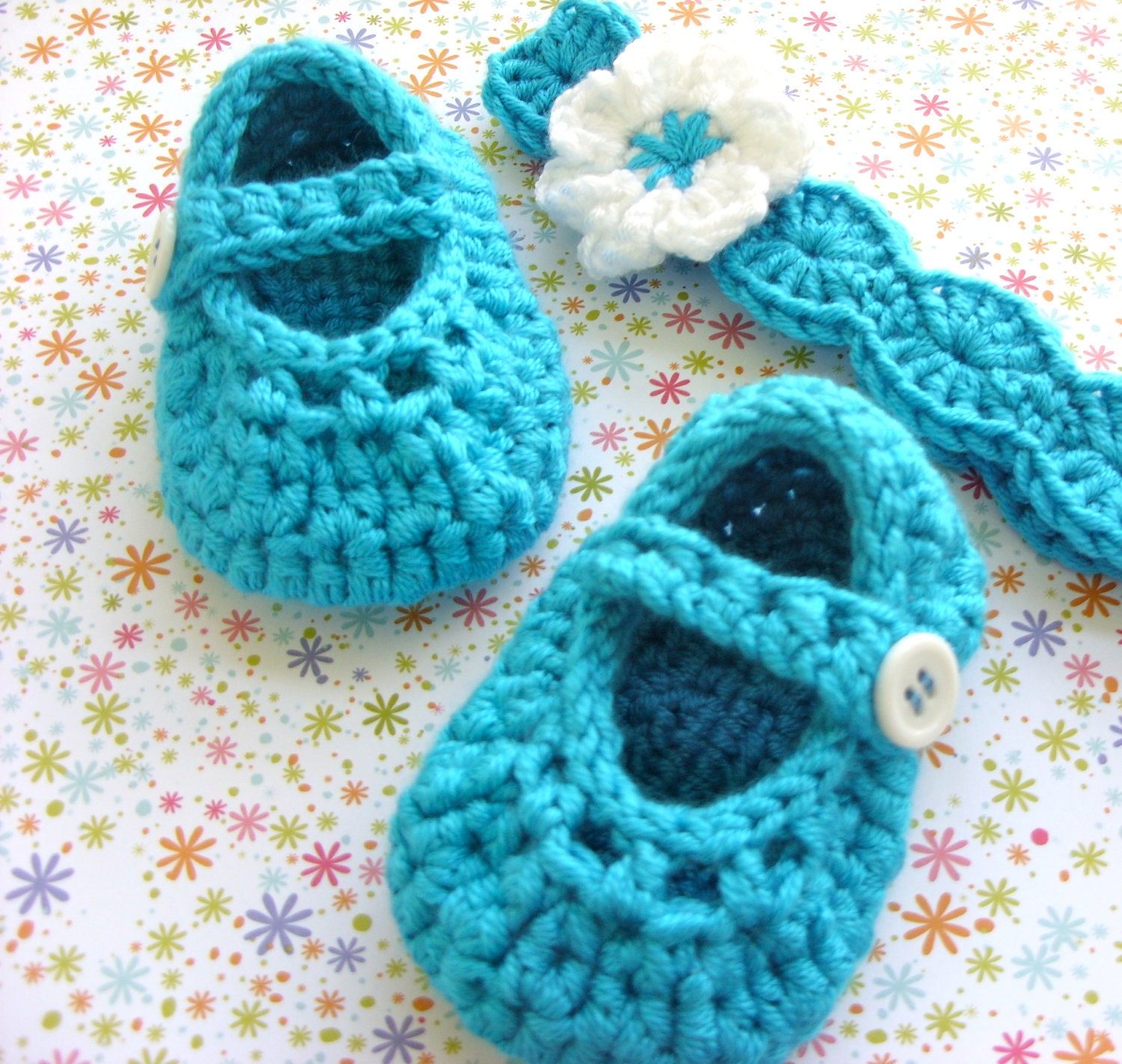 Crocheted Baby Shoes - Mary Jane Booties and Flowered Headband - Turquoise Baby Girl Shower Set - Infant 0 to 3 Months Size - Gift Boxed