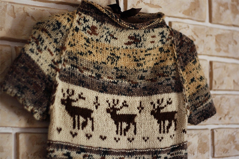 Hand knit woman sweater with reindeer - chocolate brown fair isle