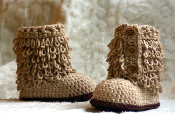 Crochet baby shoes pattern Furrylicious Boot - Pattern number 200 Instant Download