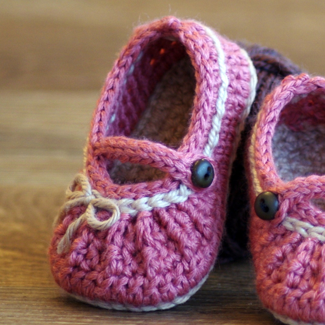 Crochet Pattern Too Cute  Mary Jane with easy gathering pattern number 210 PDF Instant Download