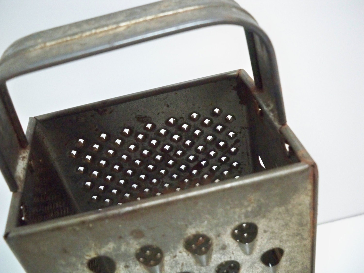 Vintage Box Cheese Grater/ Shredder