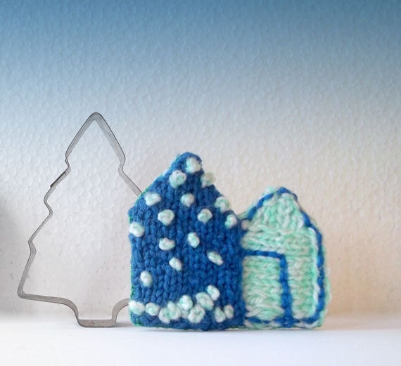 Blue House Pin Brooch Accessory Hand Knitted Wool Coat Badge Yarn Fiber Art  Pin Sweater Pin House Applique