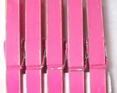 5 pink clothes pins- handpainted and distressed  ready to ship
