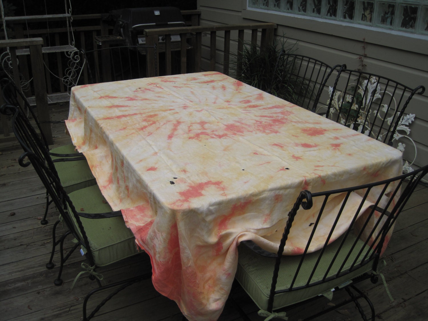 tie dye tablecloth