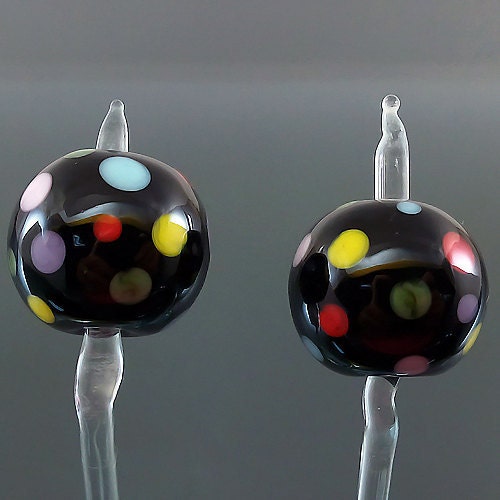 Pikalda:Handmade lampwork 2 beads pair-Black-colorful dot-EARRING-SRA-make to order-