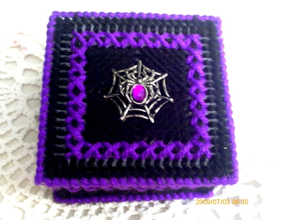 Gothic Purple Spider Trinket Box / A Ghostgap Design