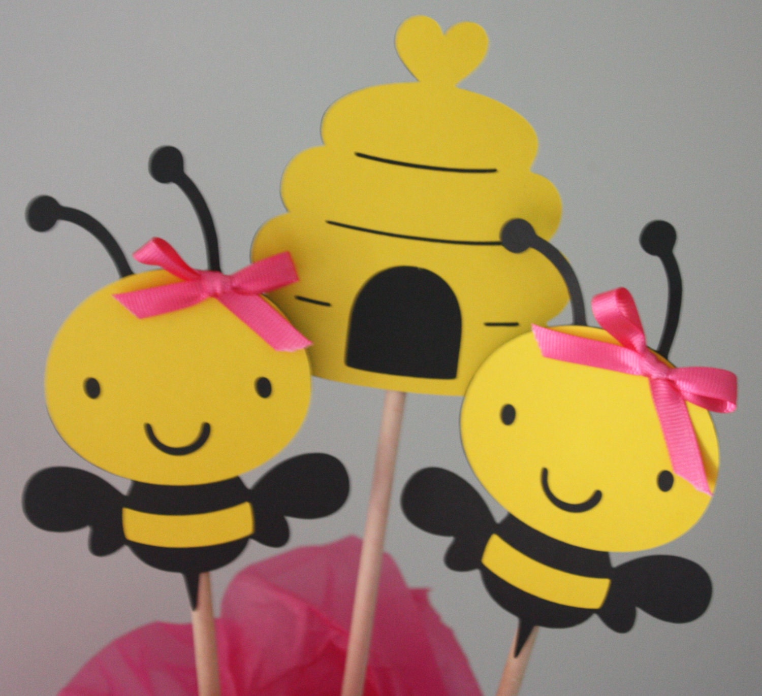 Bumble Bee Table Centerpiece