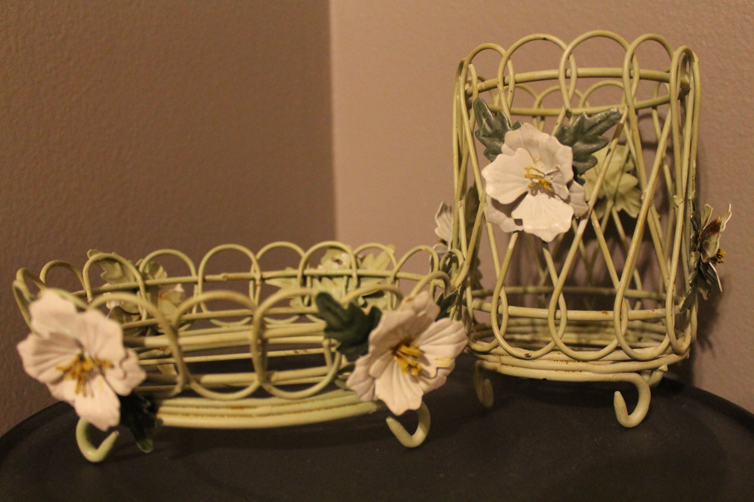 Shabby Chic Dish and Cup Holder Set/ Organizer for office country cottage kitchen bathroom decor green floral