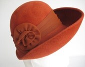 Vintage Hat. Beautiful Burnt Orange floral Vintage Hat.