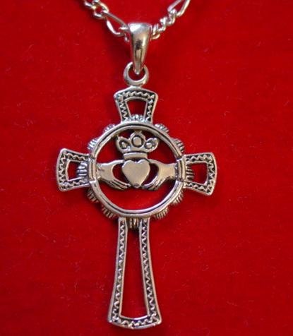 SS-0189 Buffy the Vampire Slayer Claddagh Pendant Real Sterling Silver Charm