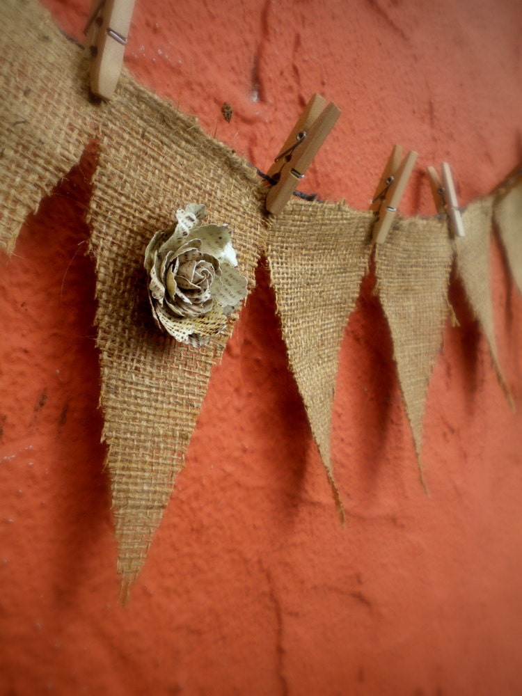 Burlap bunting banner