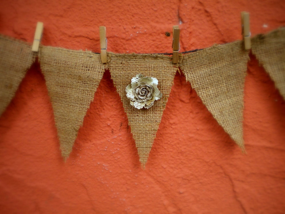 Burlap bunting banner