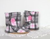 Pink and Gray Plaid Baby Booties. Children Fashion. Leather Soled Boots. Polar Fleece Soft Soled Baby Shoes. Baby Girl. Slippers.