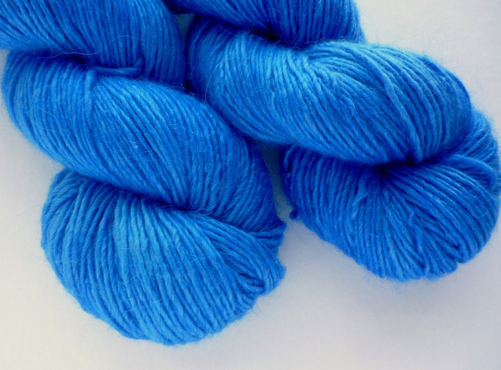 Hand Dyed Yarn - Alpaca / Wool / Silk Single-Ply DK Weight in Desert Sky Colorway