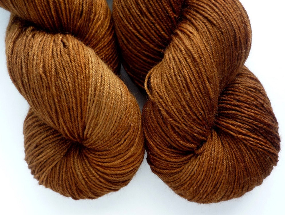 BFL Sock Yarn - Hand Dyed 75/25 BFL/Nylon Fingering Weight Yarn in Pine Bark Colorway