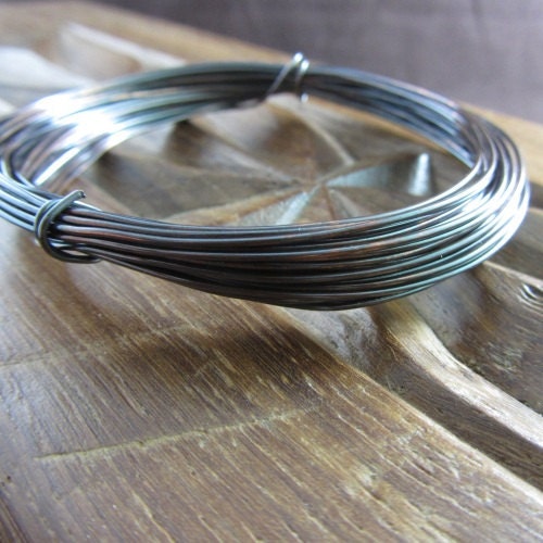 6 metres of 0.8mm antiqued oxidised copper wire