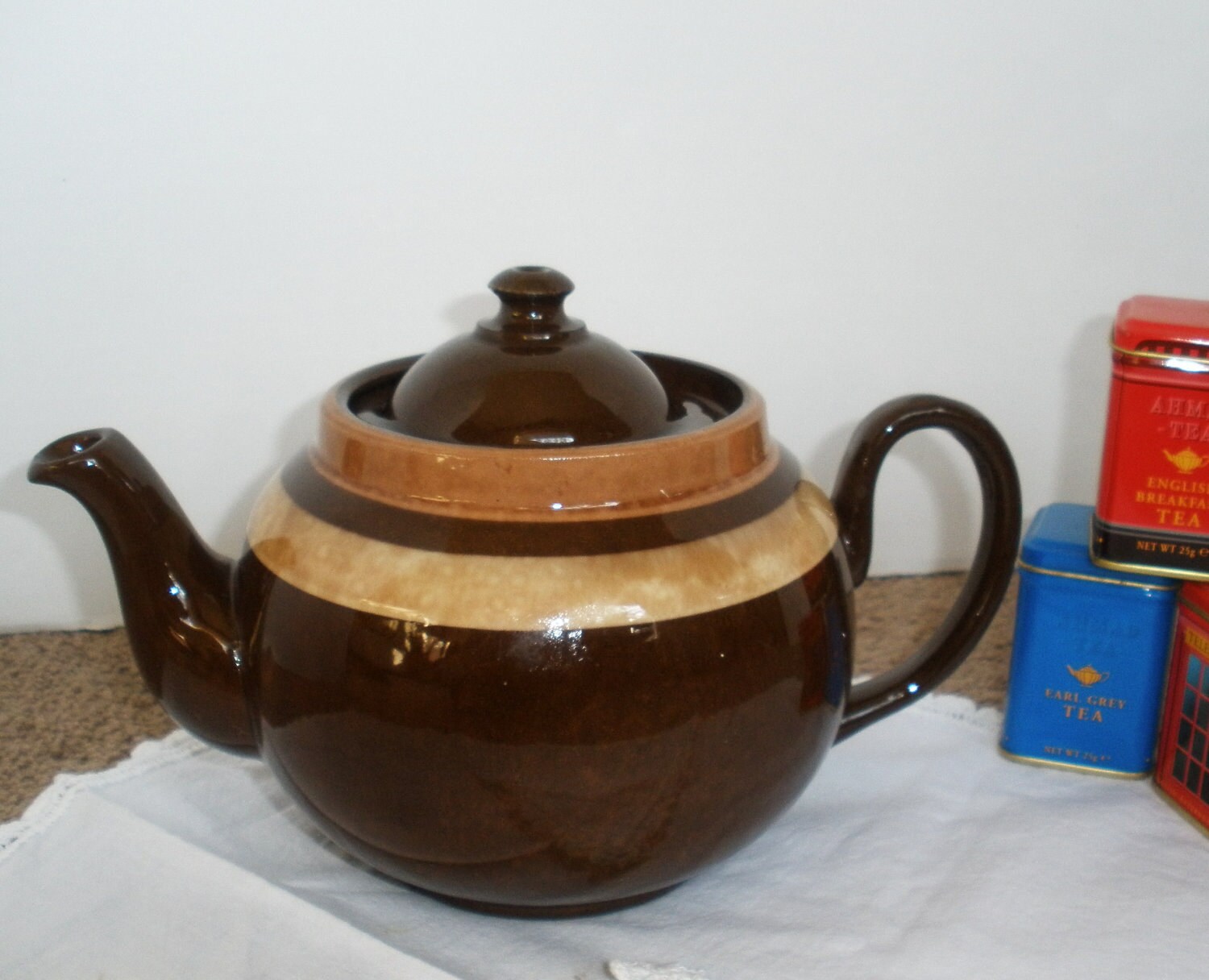 Vintage Teapot . Made in England by ALB . Cocoa by GretaGirlsDen