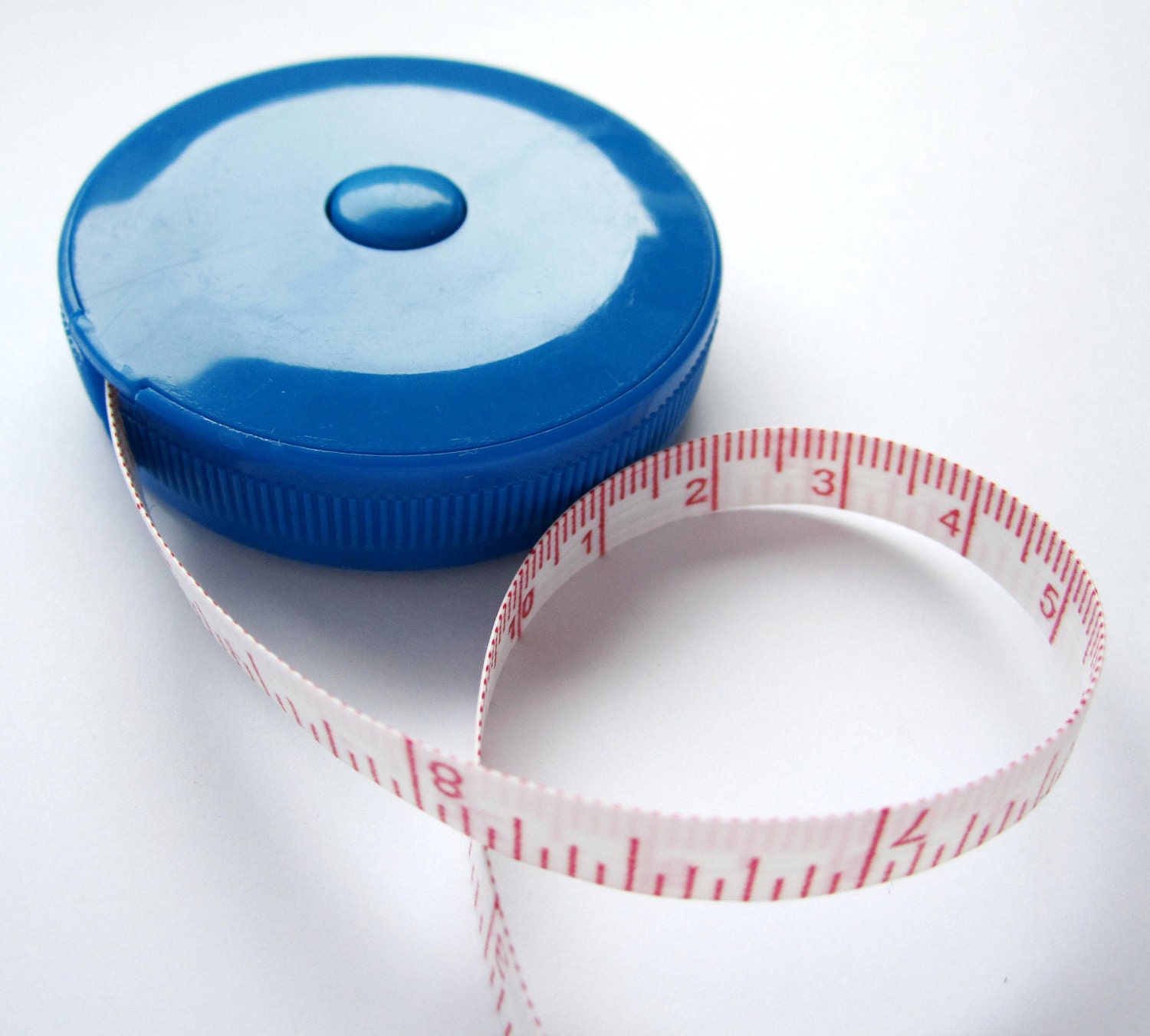 mini spring coil back tape measure for sewing and dressmaking