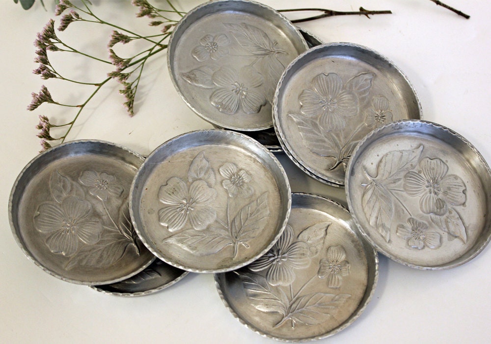 Vintage Chic Metal Coasters - Set of 10 - Dogwood Blossoms