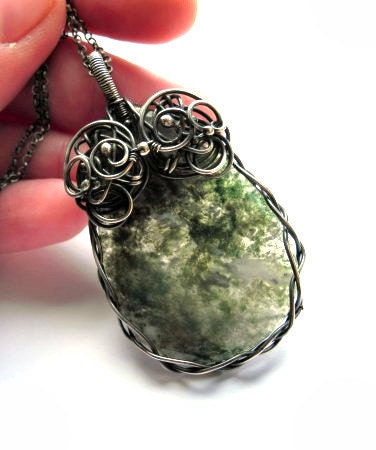 Moss Agate Necklace - Silver Wire Wrapped Pendant - Moss Forest Green - Teardrop Braided Necklace - Pagan Celtic Woodland - Natural Gemstone
