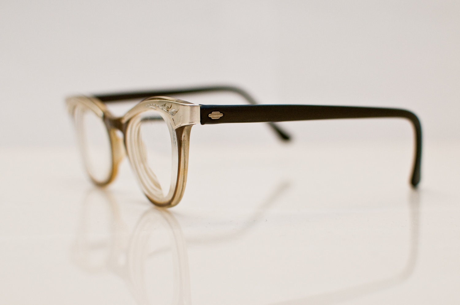 Artcraft Cateye Glasses: A Shining Example