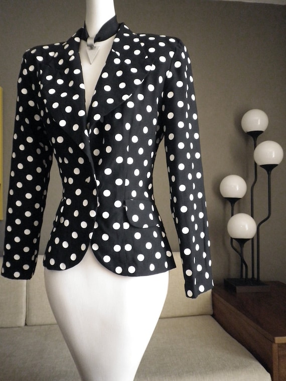 Vintage 80s Black and white polka dot blazer by elliemayhems