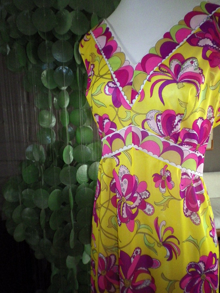 Genuine Emilio Pucci Gown Vintage 60s MOD Yellow Fuschia Paisley Flowers Medium Large MINT condition