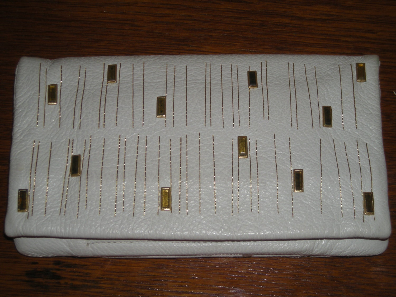 Vintage Clutch/Wallet in White with Gold