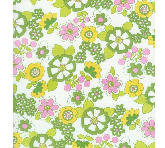 Timeless Treasures Suzy-Q Tossed Floral Green Organic Cotton fabric, 1 yard