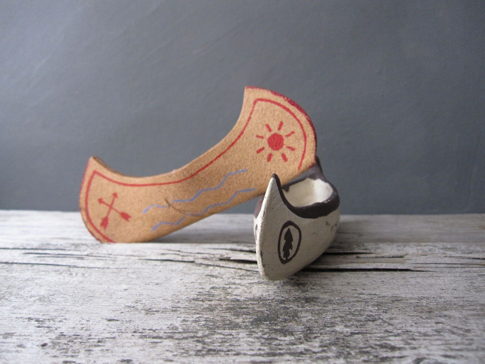 r e s e r v e d Handmade Canoe