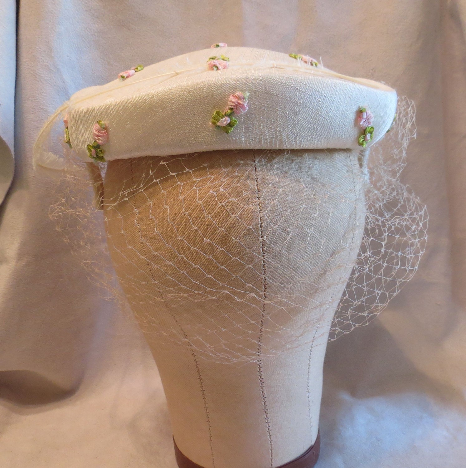 Sale Vintage Linen Veiled and Feathered Hat With Applied Pink Flowers