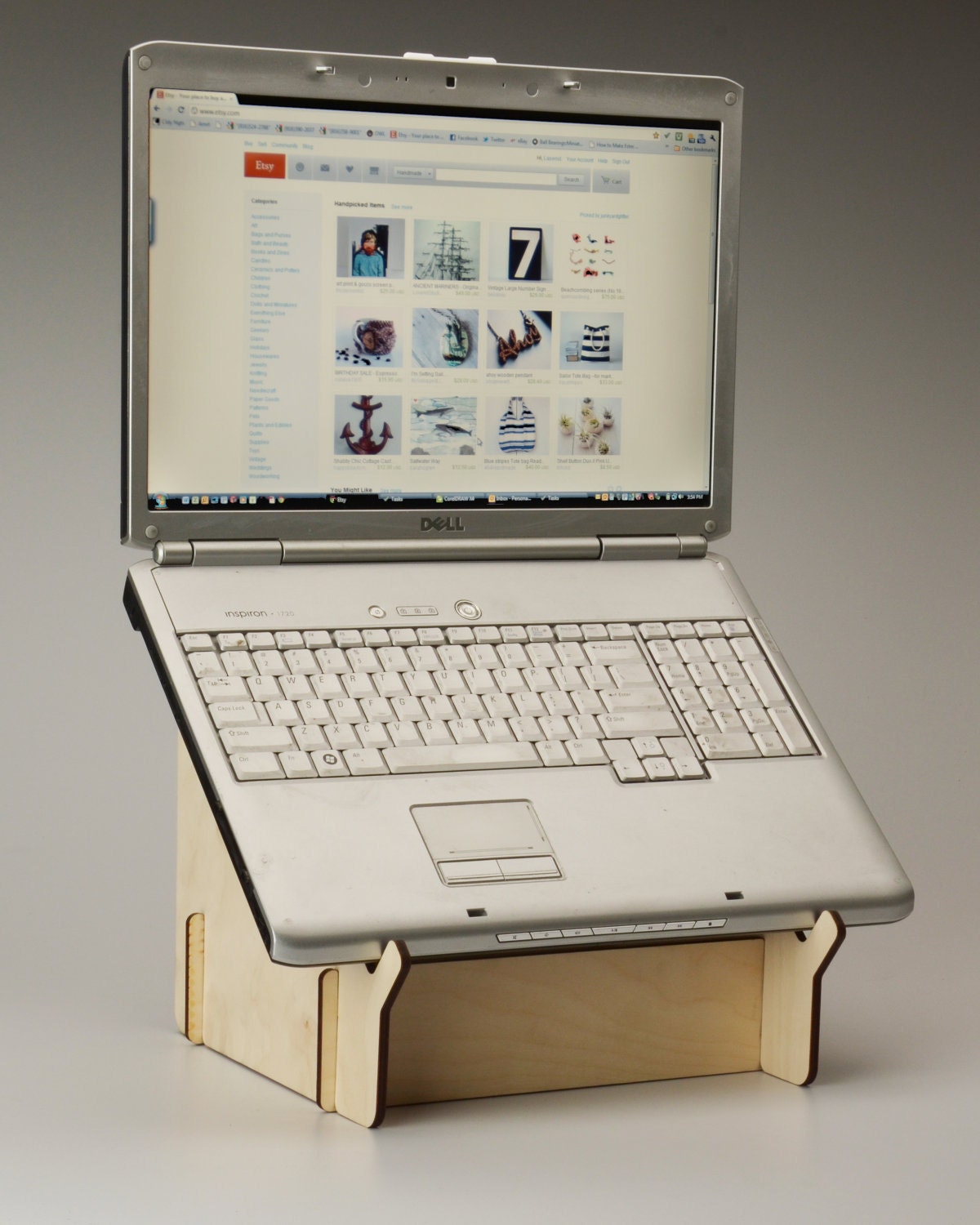 The best green laptop stand.  For medium and large laptops.