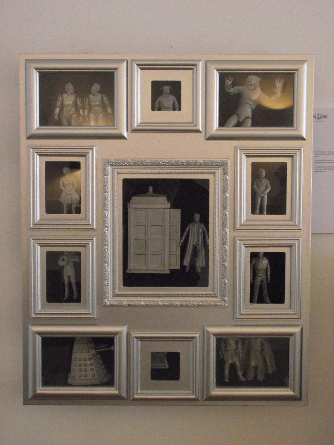 Dr Who: Family Album Frame by Uzi