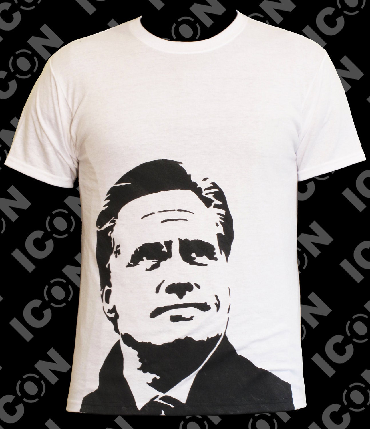 mitt romney wife shirt: Mitt Romney ICON T-Shirt
