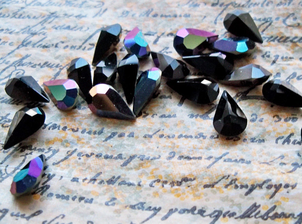 12 Lot of Swarovski Austrian crystals Black Iris