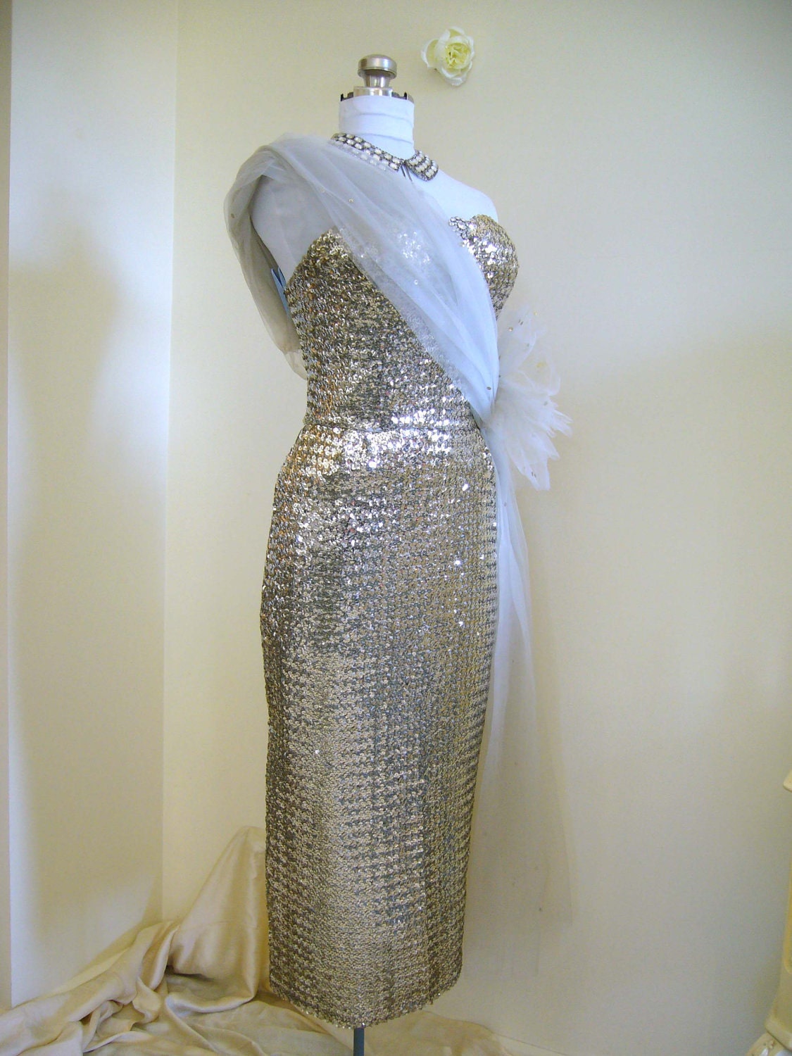 BOMBSHELL 1950s Couture Silver Sequin Strapless Hip Drape Wiggle Dress,pin-up, plunge,cocktail dress,vixen sex pot